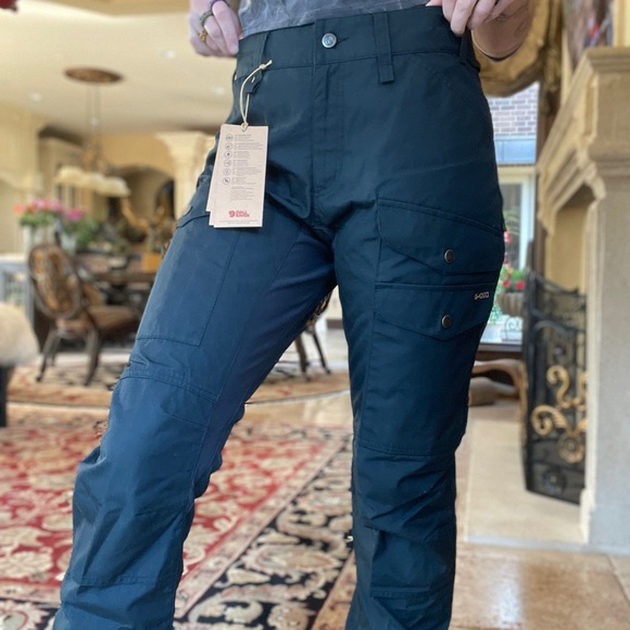 Fjallraven Pants NWT Size 6 Women - Picture 3 of 13